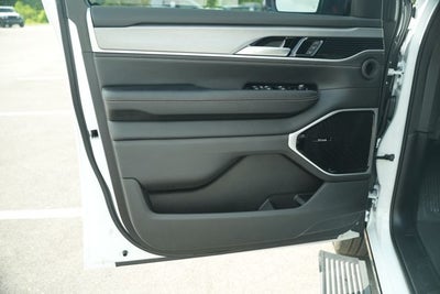 2026 Jeep Grand Wagoneer Limited Reserve