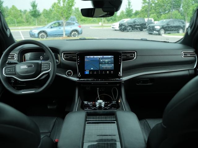 2022 Jeep Wagoneer Series III 4x4