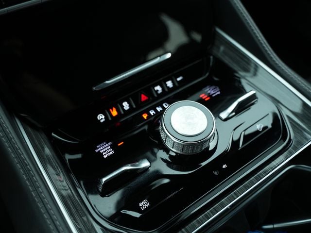 2022 Jeep Wagoneer Series III 4x4