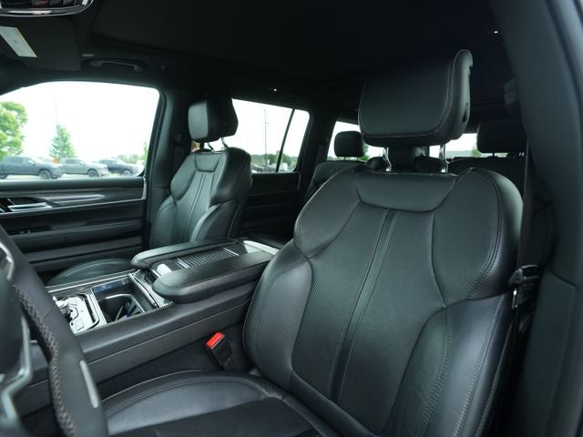 2022 Jeep Wagoneer Series III 4x4