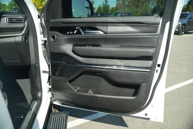 2026 Jeep Grand Wagoneer Summit Obsidian