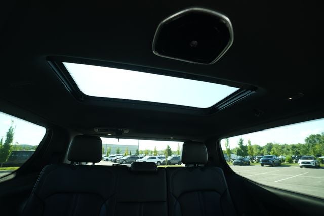 2026 Jeep Grand Wagoneer Summit Obsidian