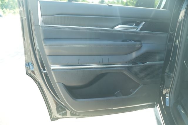 2026 Jeep Grand Wagoneer GRAND WAGONEER SUMMIT OBSIDIAN 4X4