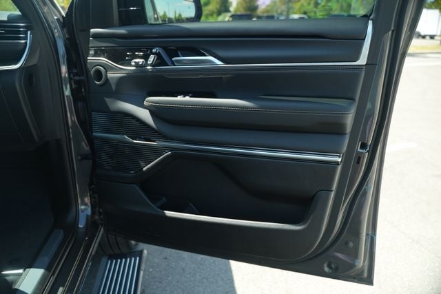 2026 Jeep Grand Wagoneer Summit Obsidian