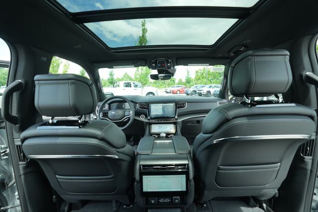 2026 Jeep Grand Wagoneer GRAND WAGONEER SUMMIT OBSIDIAN 4X4