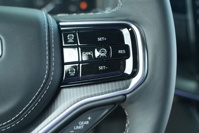 2026 Jeep Grand Wagoneer GRAND WAGONEER SUMMIT OBSIDIAN 4X4