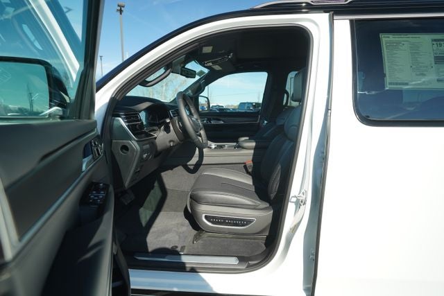 2026 Jeep Grand Wagoneer GRAND WAGONEER SUMMIT OBSIDIAN 4X4