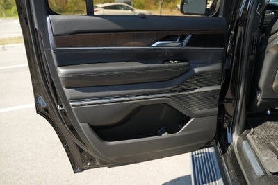 2022 Jeep Grand Wagoneer Series II