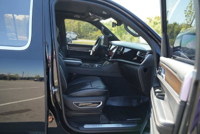 2022 Jeep Grand Wagoneer Series II