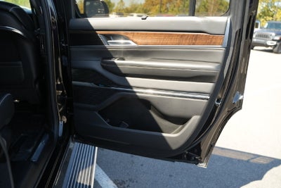 2022 Jeep Grand Wagoneer Series II
