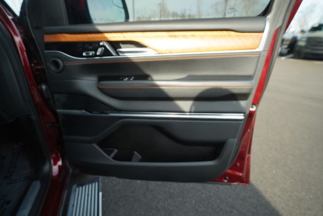 2022 Jeep Grand Wagoneer Series III 4x4