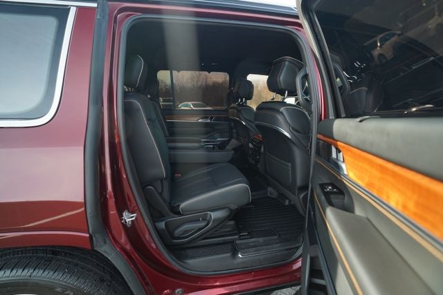 2022 Jeep Grand Wagoneer Series III 4x4