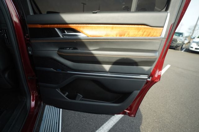 2022 Jeep Grand Wagoneer Series III 4x4