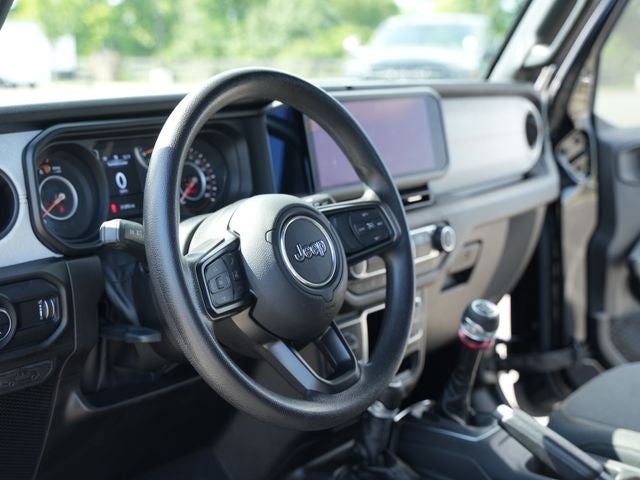 2024 Jeep Gladiator Sport