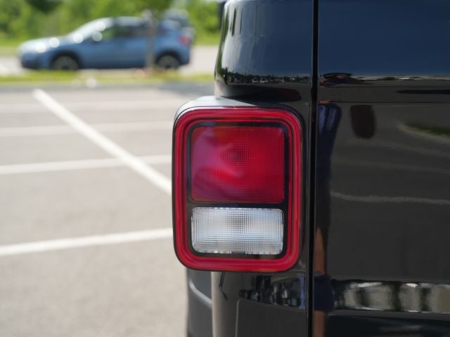 2024 Jeep Gladiator Sport