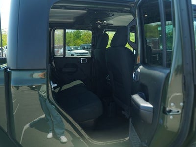 2021 Jeep Gladiator Sport S 4x4