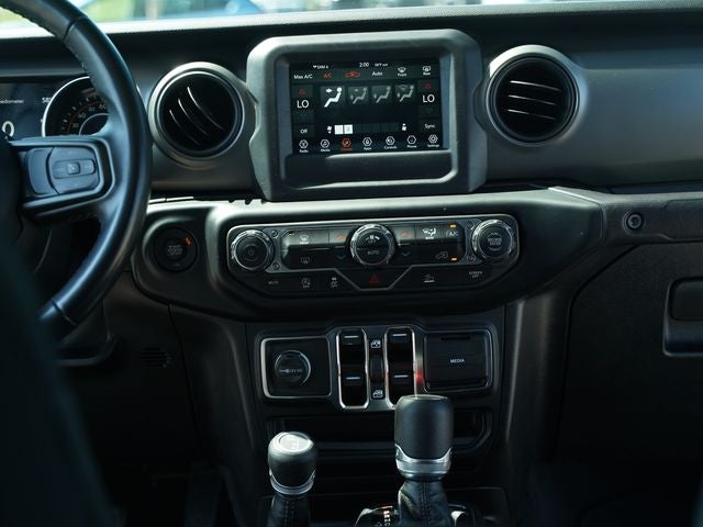 2021 Jeep Gladiator Sport S 4x4