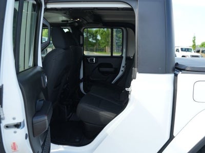 2021 Jeep Gladiator Willys 4x4