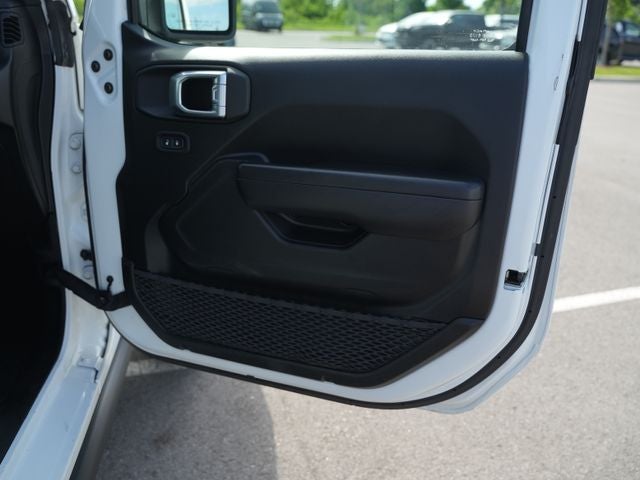 2021 Jeep Gladiator Willys 4x4