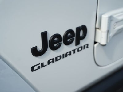 2021 Jeep Gladiator Willys 4x4