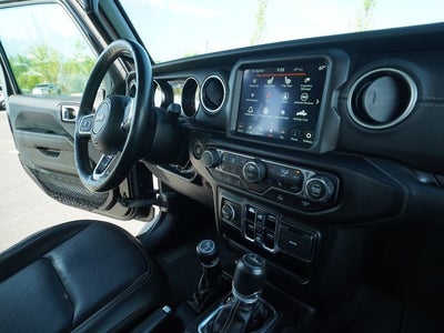 2022 Jeep Gladiator Overland 4x4