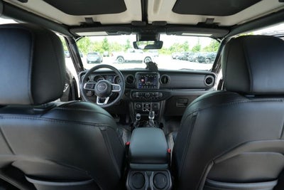 2023 Jeep Gladiator Overland