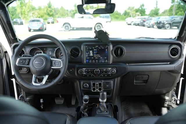 2023 Jeep Gladiator Overland
