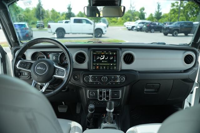 2021 Jeep Gladiator Overland