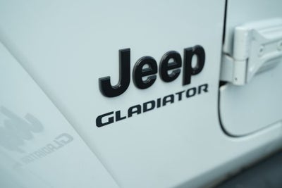 2021 Jeep Gladiator Overland