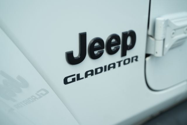 2021 Jeep Gladiator Overland