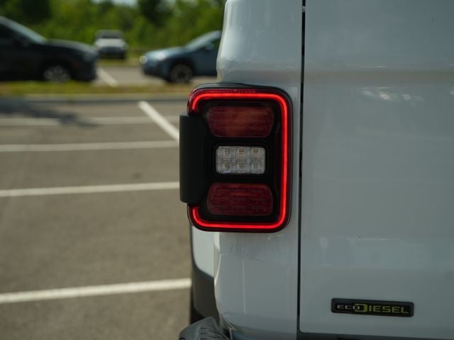 2022 Jeep Gladiator Sport S 4x4