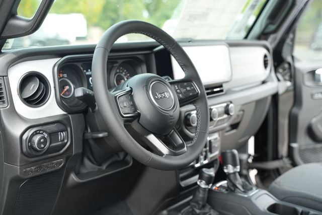 2026 Jeep Gladiator Sport S