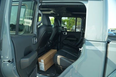 2026 Jeep Gladiator Sahara