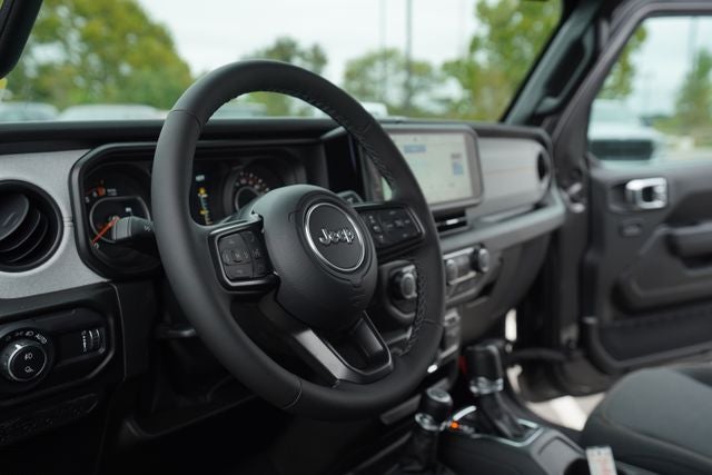 2025 Jeep Gladiator GLADIATOR SPORT S 4X4