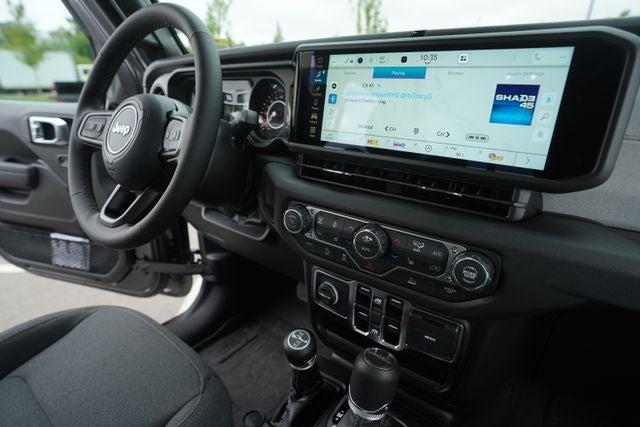 2025 Jeep Gladiator GLADIATOR SPORT S 4X4