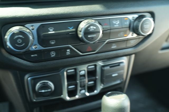 2026 Jeep Gladiator Sport S