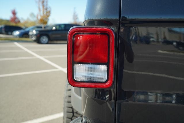 2025 Jeep Gladiator GLADIATOR SPORT S 4X4