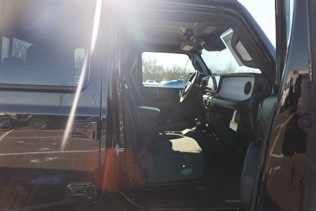 2025 Jeep Gladiator GLADIATOR SPORT S 4X4