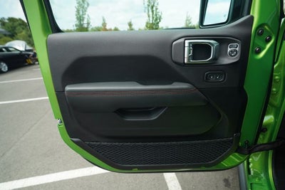 2025 Jeep Gladiator GLADIATOR RUBICON X 4X4