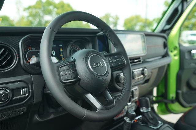 2025 Jeep Gladiator GLADIATOR RUBICON X 4X4