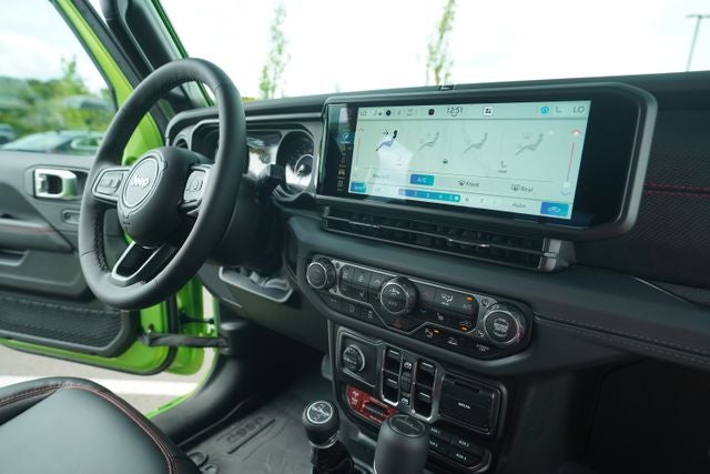 2025 Jeep Gladiator GLADIATOR RUBICON X 4X4