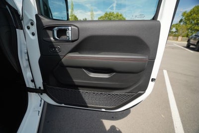 2025 Jeep Gladiator GLADIATOR RUBICON X 4X4