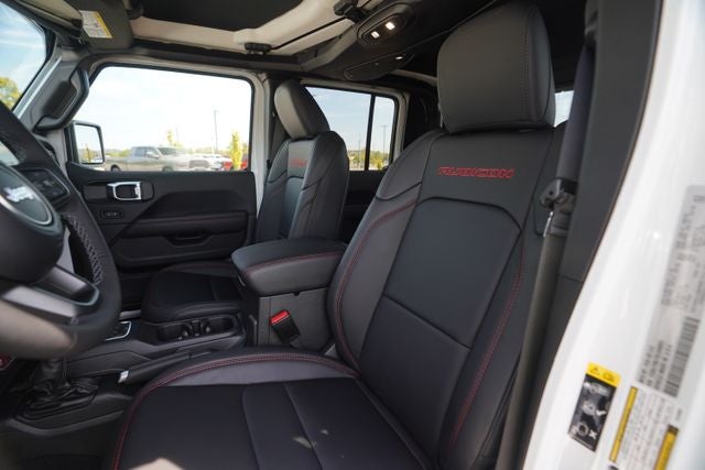 2025 Jeep Gladiator GLADIATOR RUBICON X 4X4