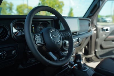 2025 Jeep Gladiator GLADIATOR RUBICON X 4X4