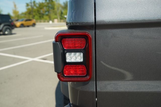 2025 Jeep Gladiator GLADIATOR RUBICON X 4X4