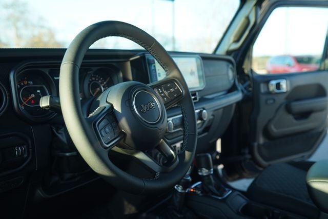 2026 Jeep Gladiator GLADIATOR MOJAVE 4X4