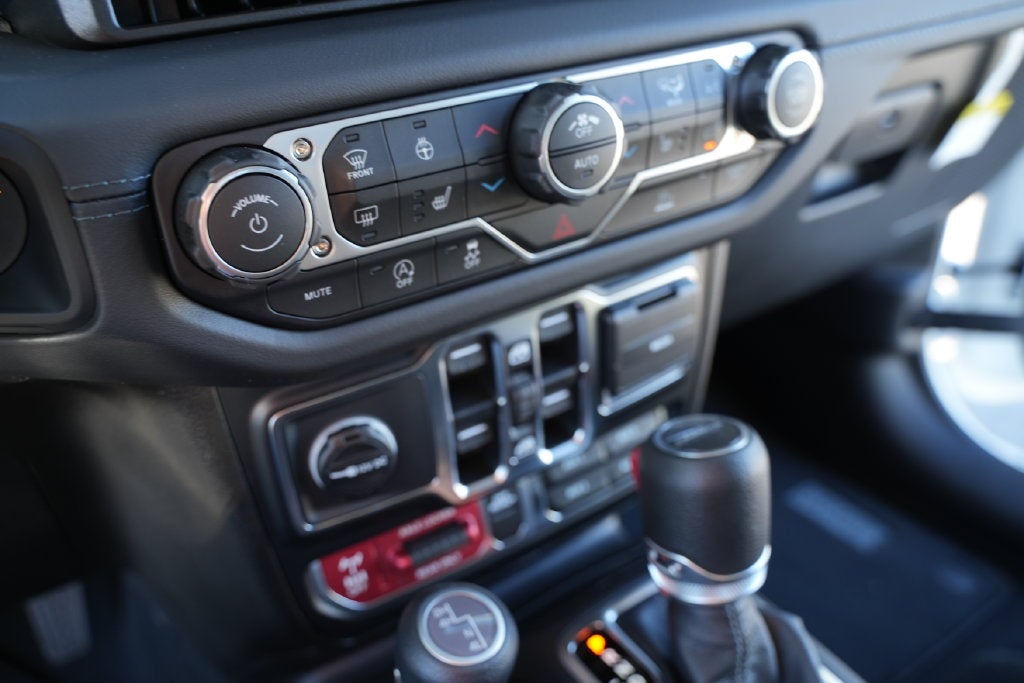 2027 Jeep Gladiator Mojave
