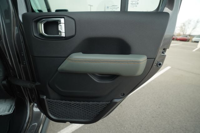 2026 Jeep Gladiator GLADIATOR MOJAVE X 4X4