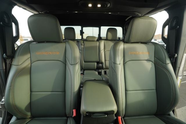 2026 Jeep Gladiator GLADIATOR MOJAVE X 4X4