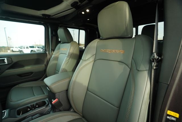 2026 Jeep Gladiator GLADIATOR MOJAVE X 4X4